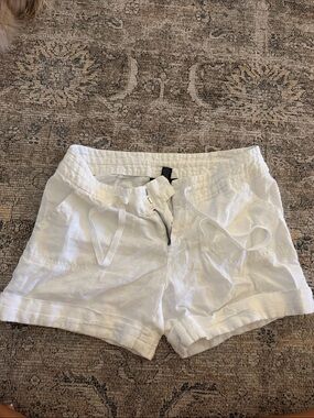 White Women's Drawstring Linen Shorts - y2k